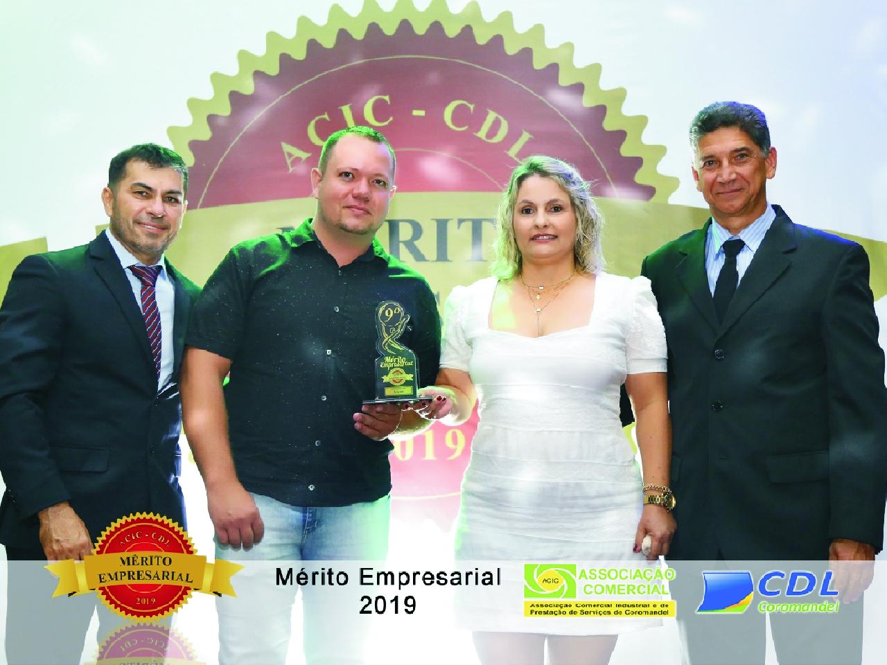 Netcoro recebe Mérito Empresarial Netcoro recebe Mérito Empresarial